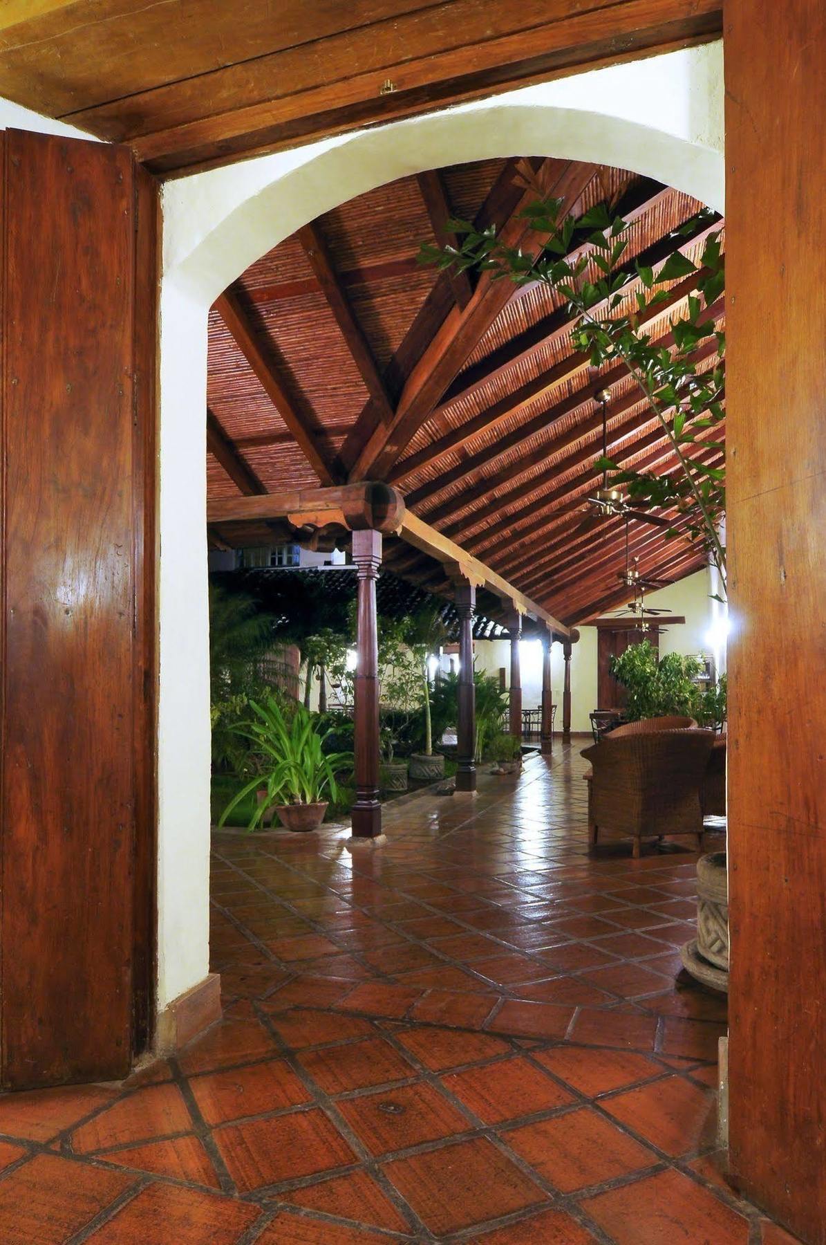 גרנאדה Hotel Patio Del Malinche מראה חיצוני תמונה
